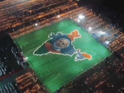पीएम मोदी के जन्मदिन पर प्रदेशभर में आशीर्वाद का दीया कार्यक्रम, जगदलपुर में विवाद